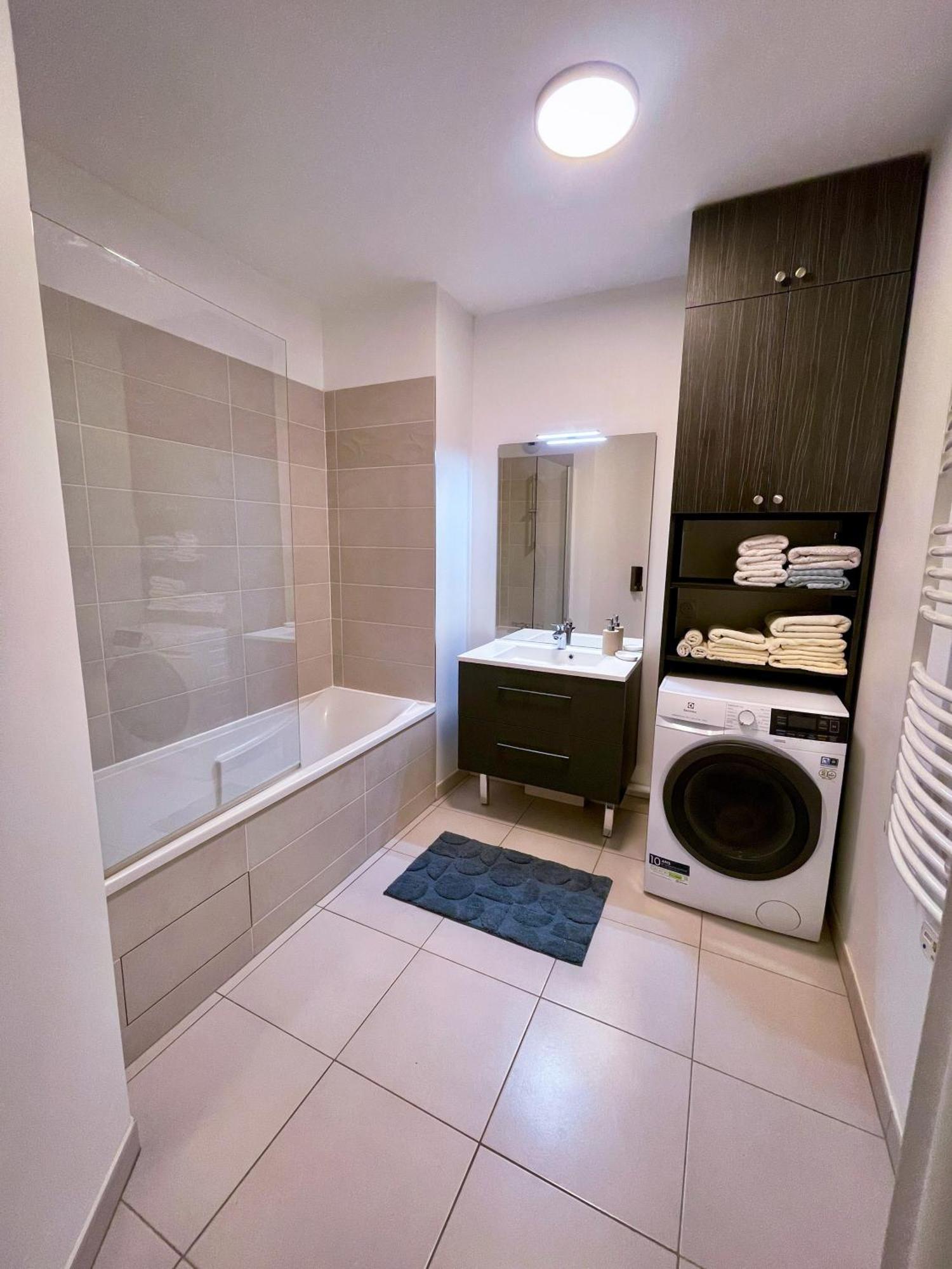 Grand Appartement Клиши Экстерьер фото